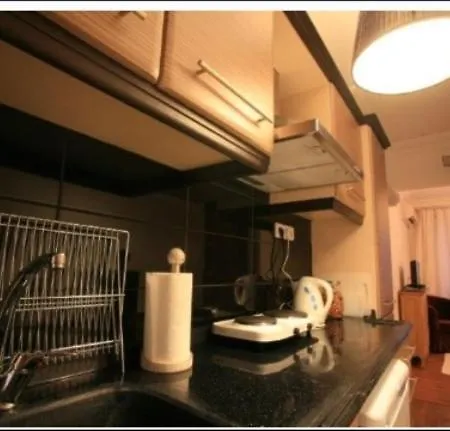 Cihangir Apartments Διαμέρισμα *
